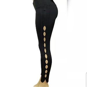 NWT Victoria’s Secret Sport Black Cut Out Sides Knockout Tight Leggings Small